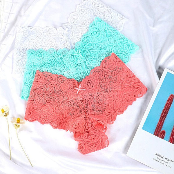 Cheeky Thong with Floral Lace, Cotton Gusset, and Low-Rise Feminine Fit Design - Image 3